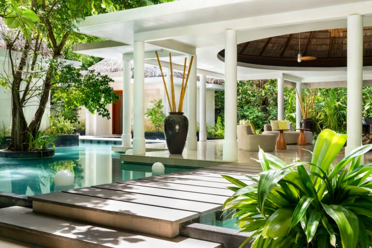 Drift_Reception_Entrance_Niyama_Private_Islands_Maldives_Spa_