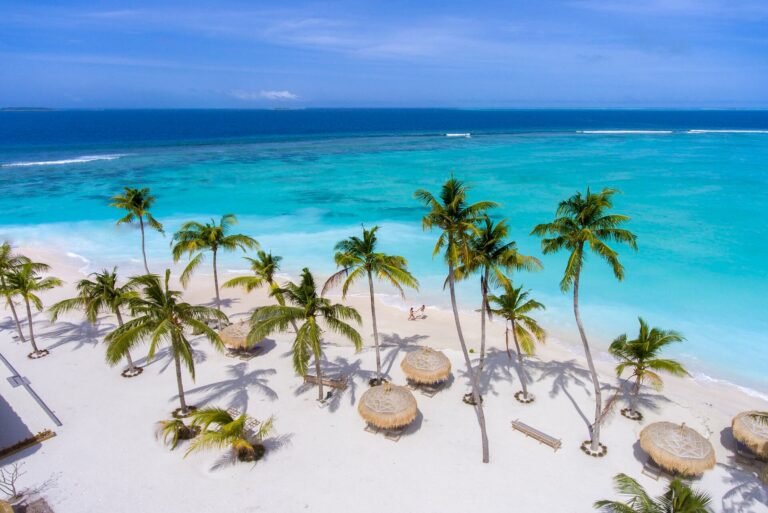 Emerald-Maldives---Island-Lagoon