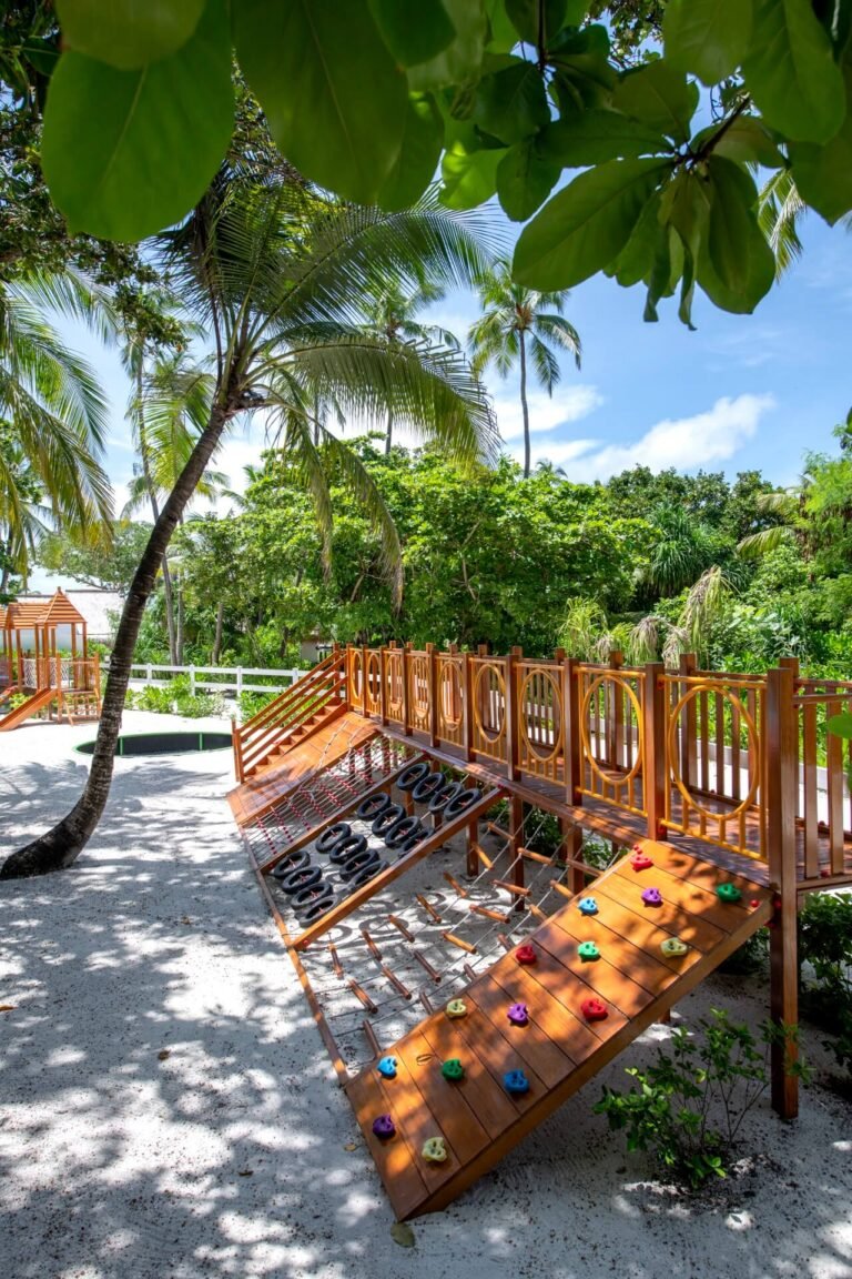 Emerald-Maldives-Kids-Club-Facilities