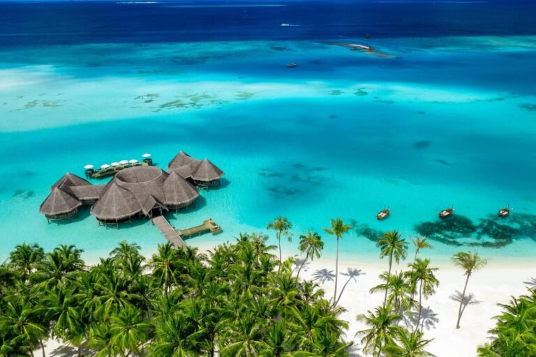 GLM_Aerial-View-of-Overwater-Bar-2