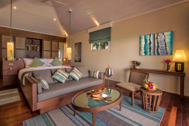 Hurawalhi-Beach-Pool-Villa-Interior (1)