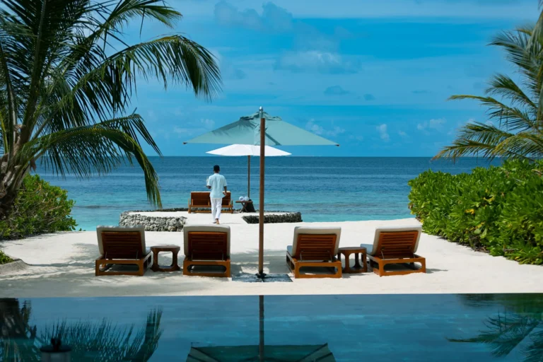 Huva-Aug06_BH_umbrella-77-scaled