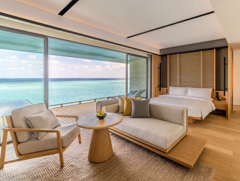 Alila-Kothaifaru-Maldives---Sunrise-Water-Villa---Bedroom
