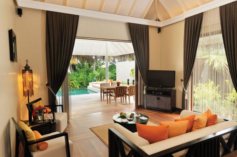 Ayada Maldives villas SUNSET BEACH SUITE 3