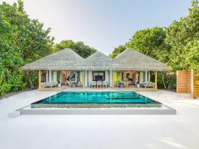 Beach Pool Residence - Two Bedroom32