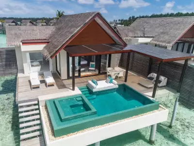 Deluxe Water Pool Villa7