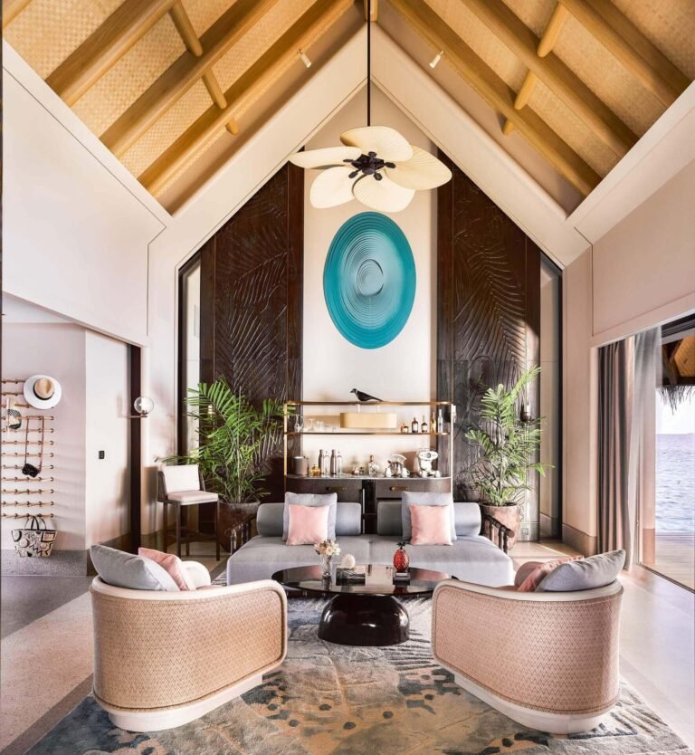Joali-Maldives---Luxury-Water-Villa-with-Pool-Living-Room