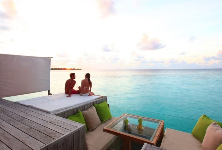 Laamu-Water-Villa-Deck-