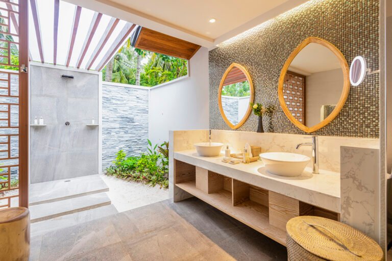 Lily_Beach_Beach_Suite_Bathroom_double-sink-2