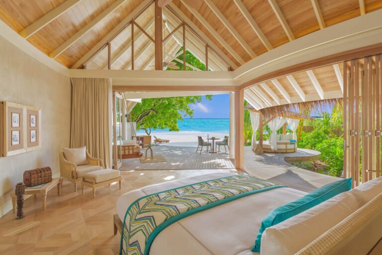 Milaidhoo-Beach-Pool-Villa-Bedroom-View