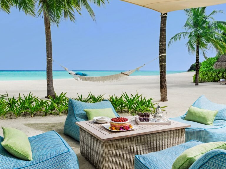 One&Only_ReethiRah_Accommodation_TwoVillaResidence_InVillaAfternoonTea-L