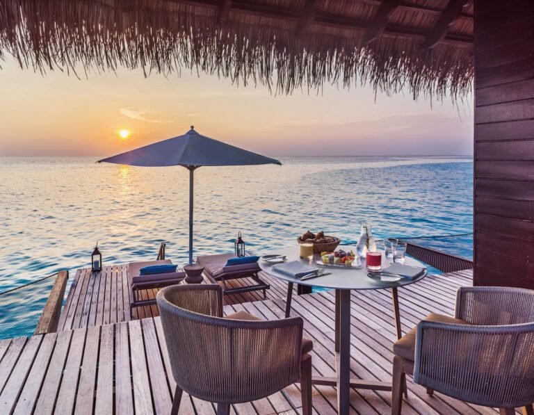 One&Only_ReethiRah_Accommodation_WaterVilla_InVillaBreakfast