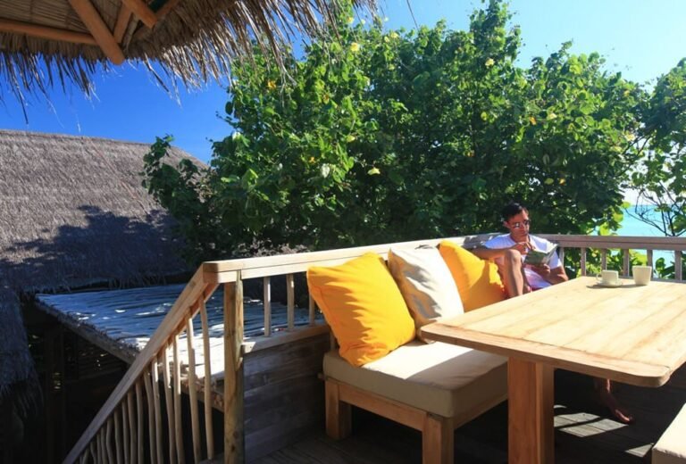 Six-Senses-Laamu-Family-Villa-with-Pool-Upper-Deck