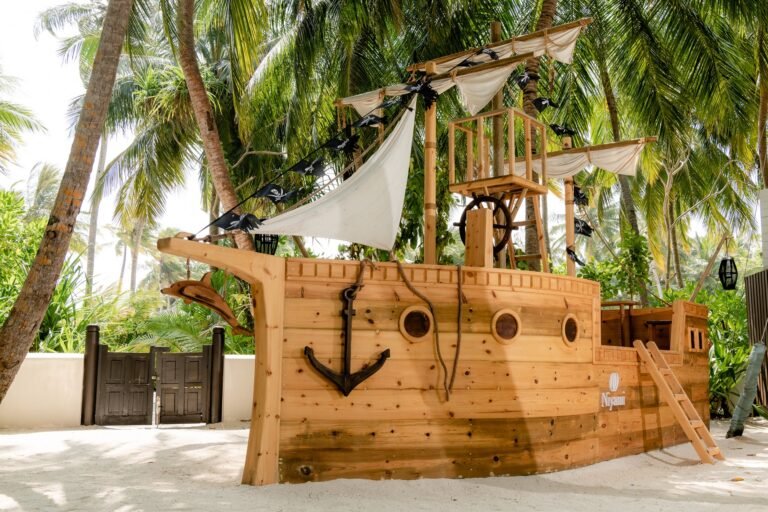 oneandonly_kidsonly_pirateship